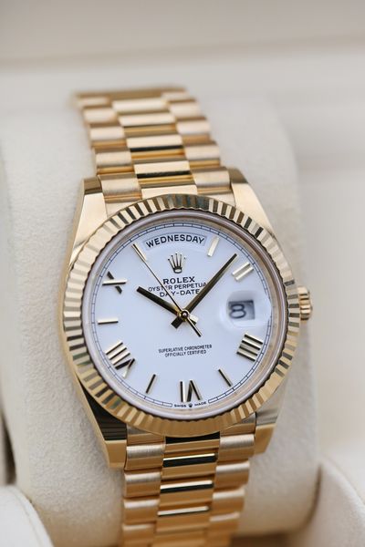 Rolex Day-Date 40 228238